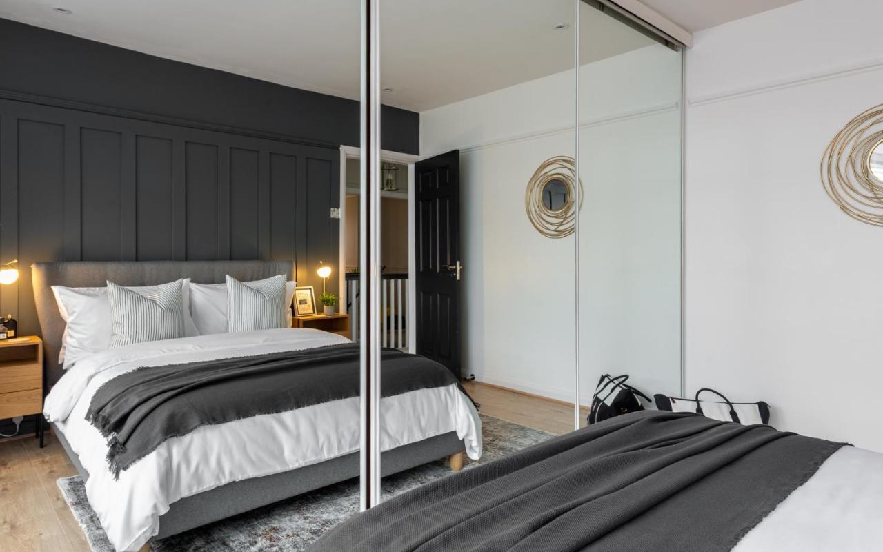 Large Luxury Solihull House - The Residence - Close To Nec - Sleeps 9 Zewnętrze zdjęcie