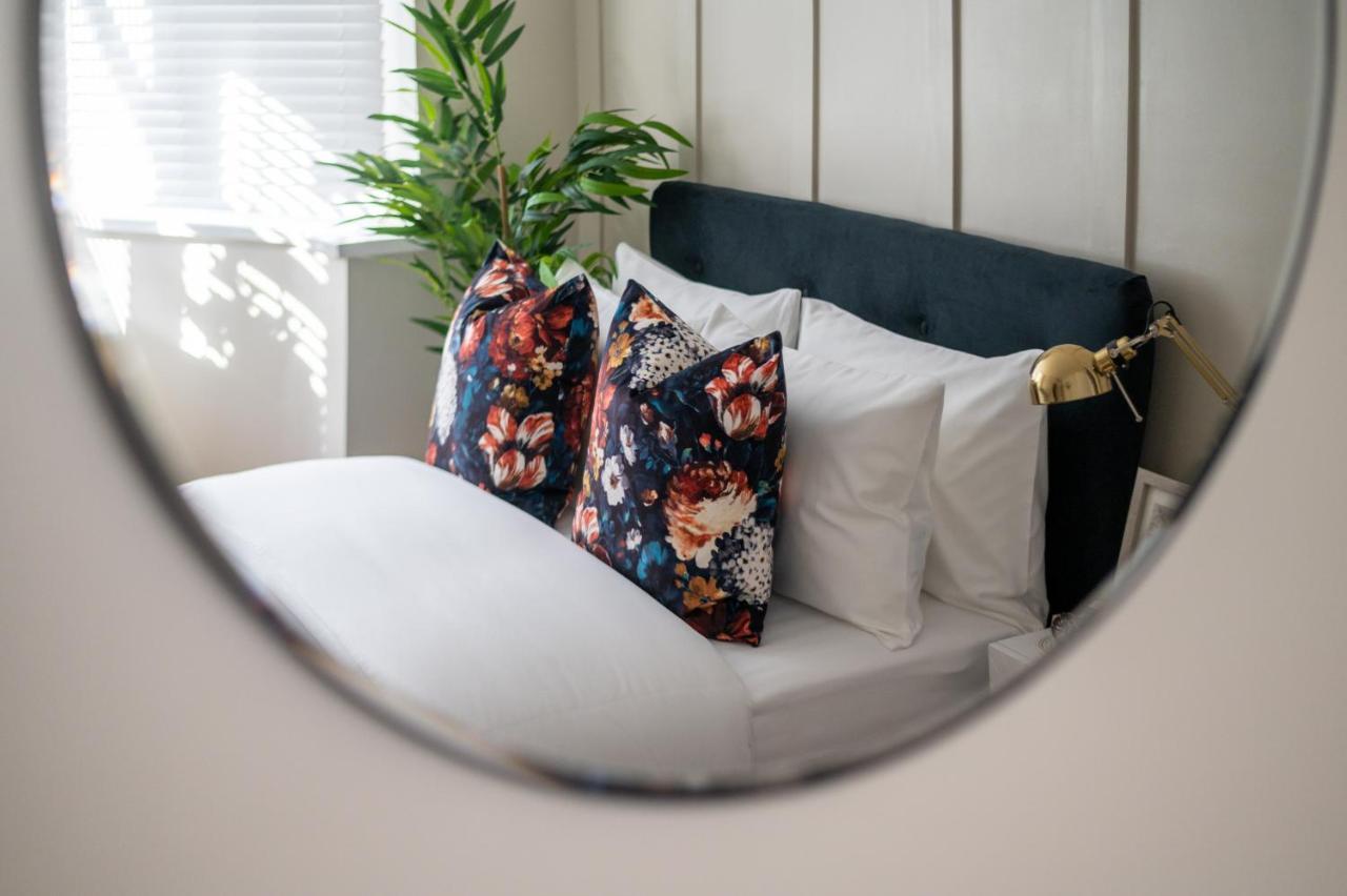 Large Luxury Solihull House - The Residence - Close To Nec - Sleeps 9 Zewnętrze zdjęcie