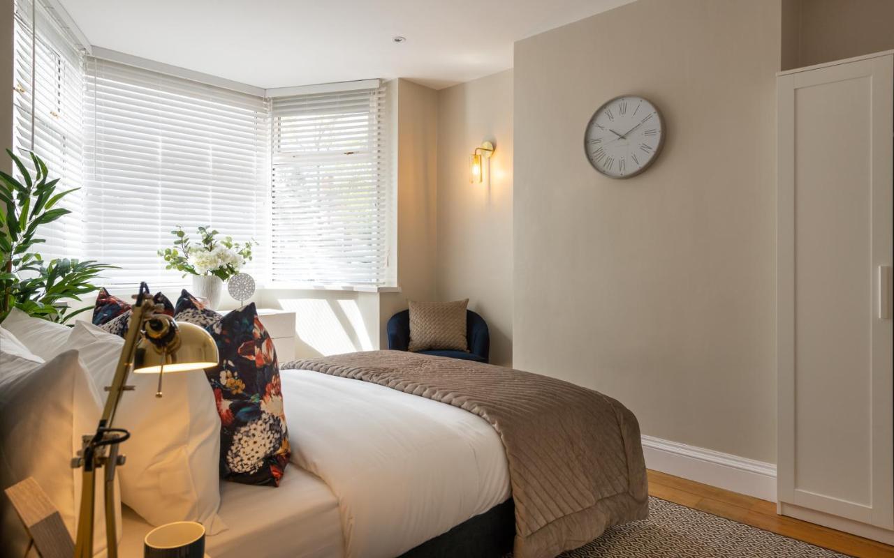Large Luxury Solihull House - The Residence - Close To Nec - Sleeps 9 Zewnętrze zdjęcie
